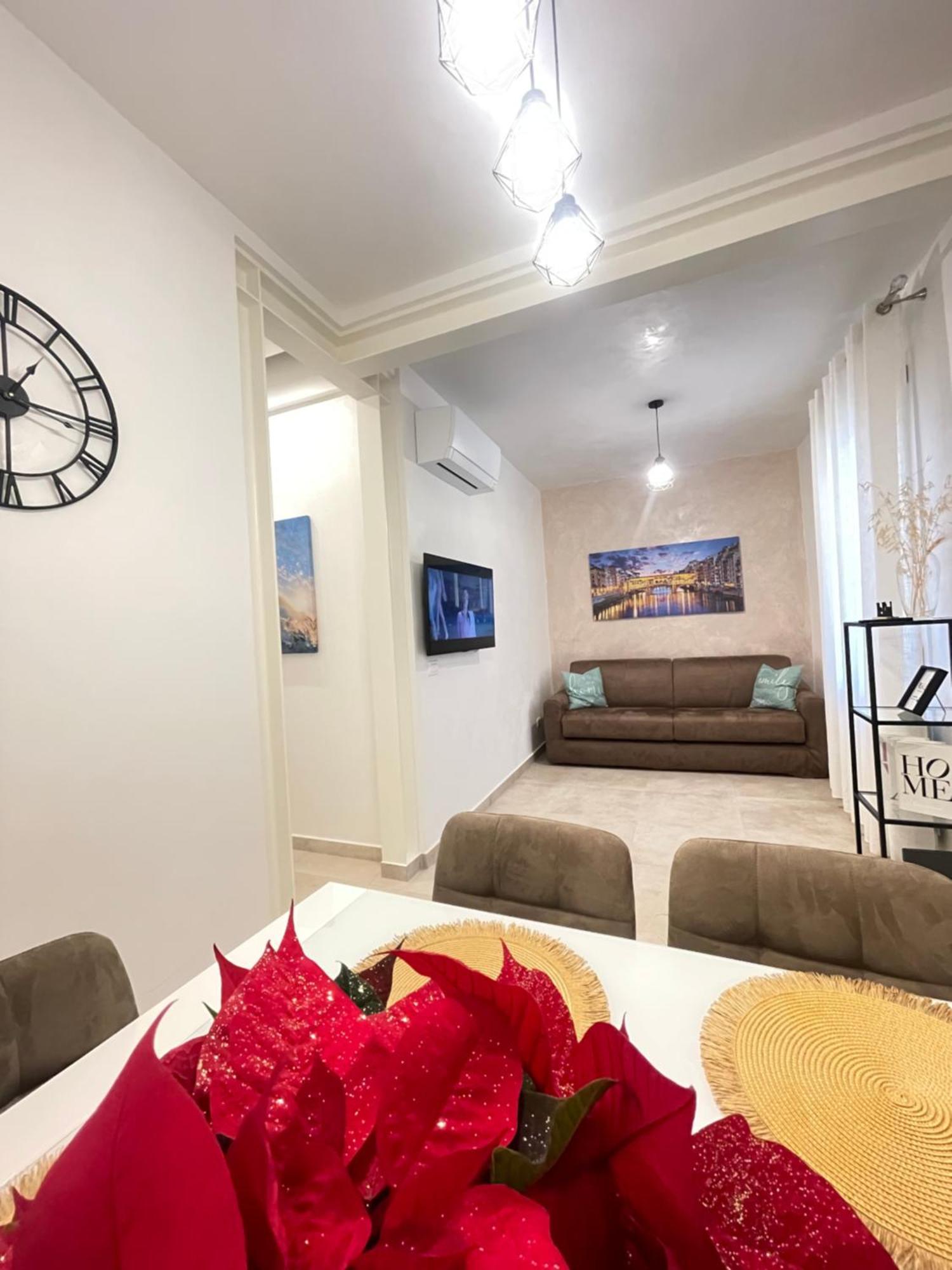 Magicflo Santa Croce Appartamento Florenz Exterior foto